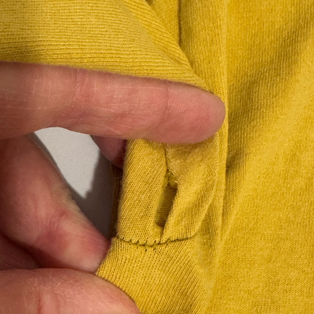 Vintage Willie Nelson "Spirit" long-sleeve T-shirt Size L Mustard Yellow Country - Picture 8 of 9